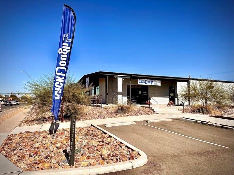 Beyond Bread se expande con un nuevo centro de panadería y tartas