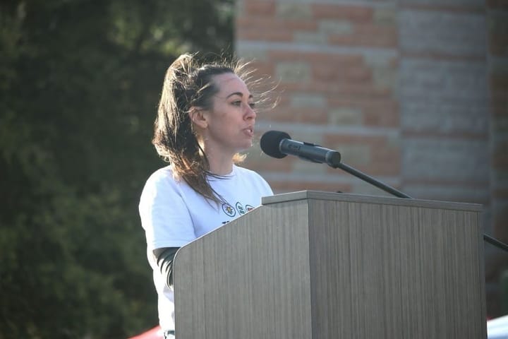 Evento "Wildcats Roar" une campus y a la comunidad contra violencia sexual
