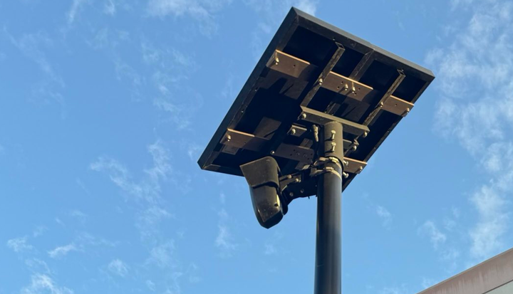 La UA aprobó un contrato de $870,000 con Flock Safety para la vigilancia del campus