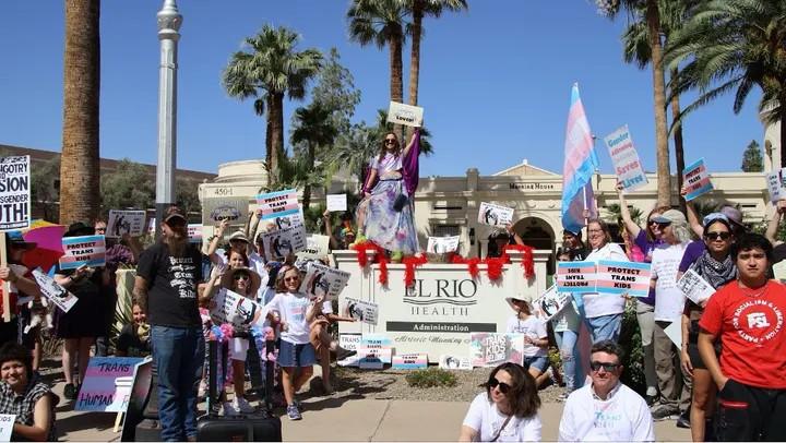 Families protest El Rio’s halt to gender-affirming care