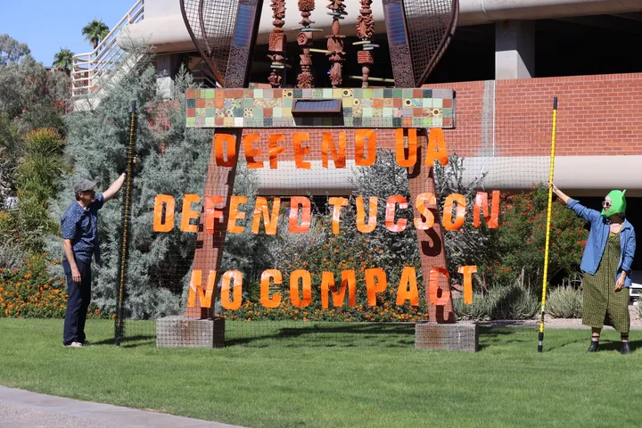 As UA weighs Trump compact, campus organizing grows