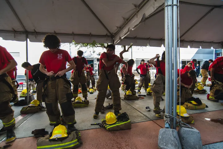 Estudiantes muestran profesiones en programa de Pima JTED